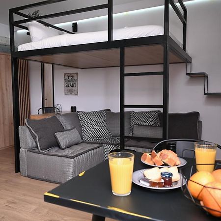 Urban Loft By Neuvel Apartman Athén Kültér fotó