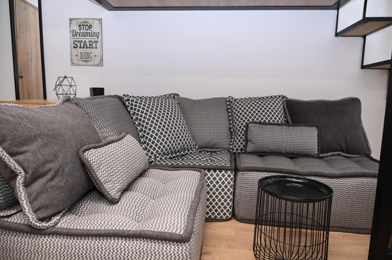 Urban Loft By Neuvel Apartman Athén Kültér fotó